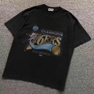 ¥148 KITH T-SHIRT 22043020001(im 170cm 60kg i wear size S in the phot)
