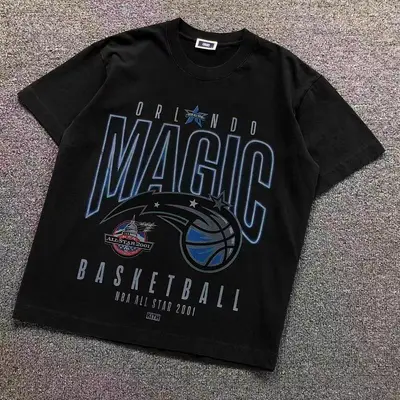 ¥148 KITH T-SHIRT 22043029001(im 170cm 60kg i wear size M in the phot)