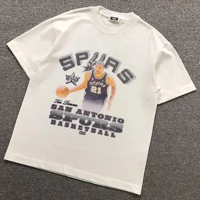 ¥148 KITH T-SHIRT 22043037001(im 170cm 60kg i wear size M in the phot)