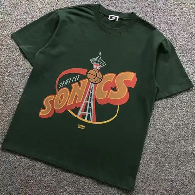 ¥148 KITH T-SHIRT 22043039001(im 170cm 60kg i wear size M in the phot)