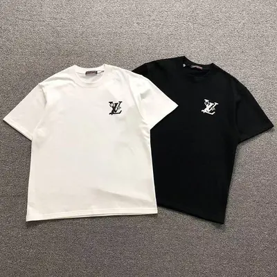 ￥145 L⭐ T-SHIRT 2205081301（im 170cm 60kg i wear size M in the phot）
