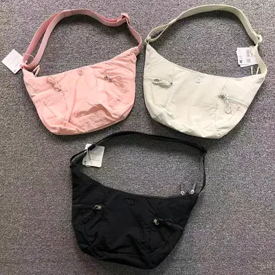 ￥138 LULULEMON BAG 3205080923 (长37CM*宽11CM*高27CM) 3205080923