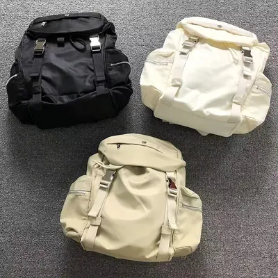 ¥218 LULULEMON BAG 3205080723 (长24CM*宽11CM*高31CM) 3205080723