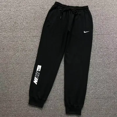 ¥135 N⭐K⭐ TROUSERS 4205080377(im 170cm 60kg i wear size XL in the phot)