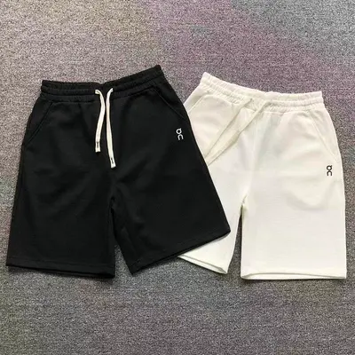 ¥128 ON SHORTS 2205082501(im 170cm 60kg i wear size XL in the phot)