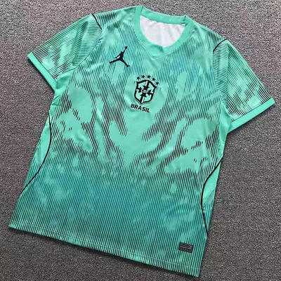 ¥78 FOOTBALL T-SHIRT 125940002(im 170cm 60kg i wear size L in the phot)