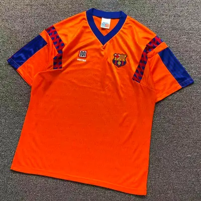 ¥98 FOOTBALL T-SHIRT 125930002(im 170cm 60kg i wear size L in the phot)