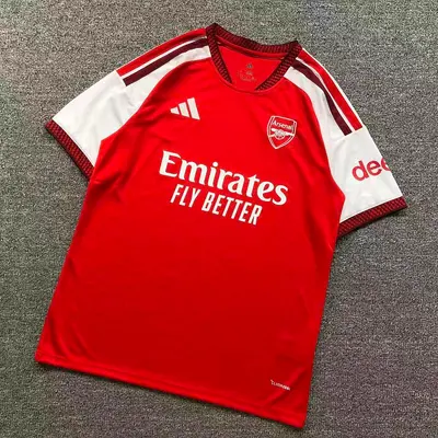 ¥75 FOOTBALL T-SHIRT 125911002(im 170cm 60kg i wear size L in the phot)