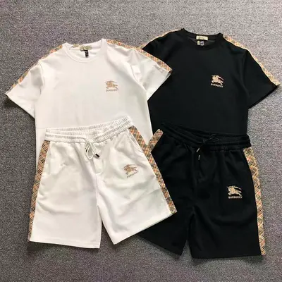 ¥218 B⭐R⭐E⭐RY T-SHIRT SHORTS 5251109147(im 170cm 60kg i wear size XL in the phot)