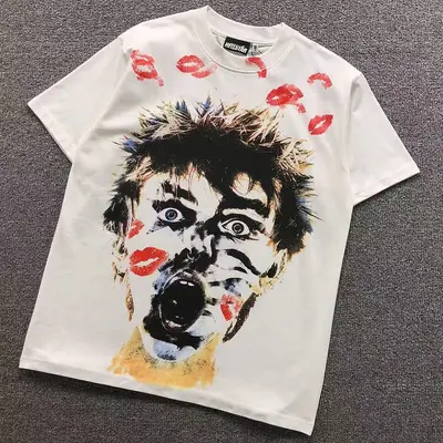 ¥115 HELLSTAR T-SHIRT 3205123372( im 170cm 60kg i wear size M in the phot)