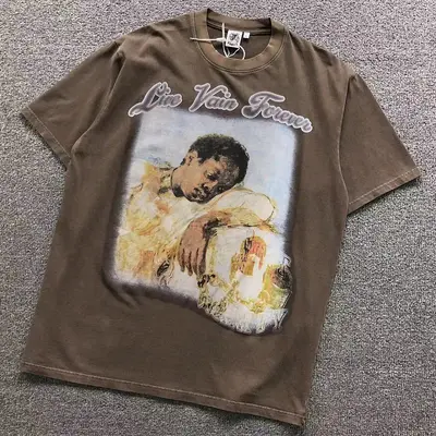 ¥135 SA⭐N⭐ VA⭐IT⭐ T-SHIRT 3205123972(im 170cm 55kg i wear size L in the phot)