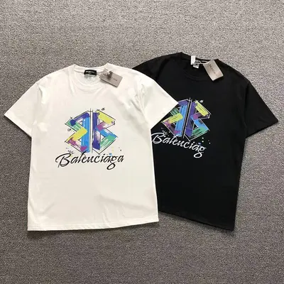 ¥115 B⭐L⭐⭐⭐IA⭐A T-SHIRT 22051320172(im 170cm 60kg i wear size M in the phot)