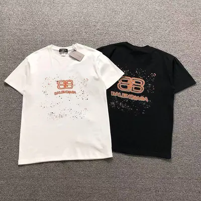 ¥115 B⭐L⭐⭐⭐IA⭐A T-SHIRT 22051319172(im 170cm 60kg i wear size L in the phot)