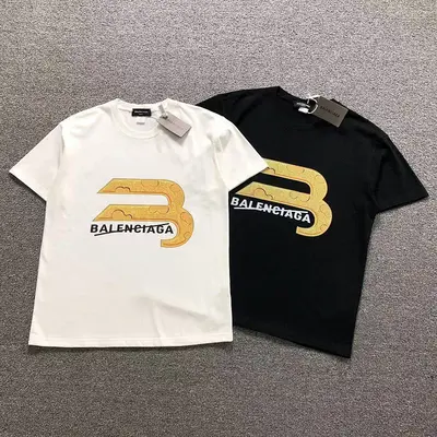¥115 B⭐L⭐⭐⭐IA⭐A T-SHIRT 22051325172(im 170cm 60kg i wear size L in the phot)