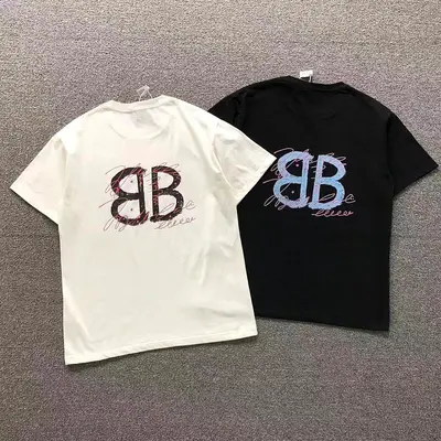 ¥115 B⭐L⭐⭐⭐IA⭐A T-SHIRT 22051316172(im 170cm 60kg i wear size M in the phot)