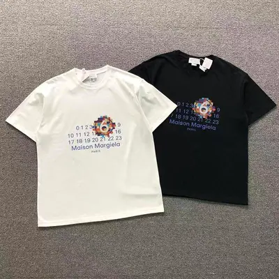 ¥115 MAISON MARGIELA T-SHIRT 22051314172(im 170cm 60kg i wear size XL in the phot)