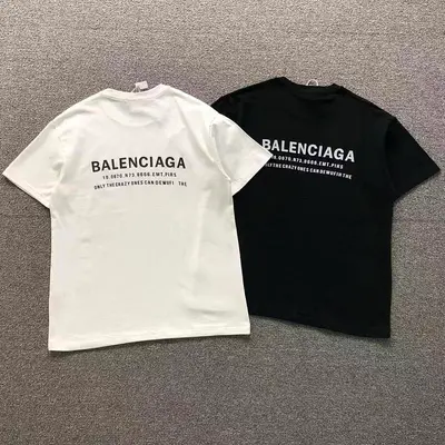¥115 B⭐L⭐⭐⭐IA⭐A T-SHIRT 22051326172(im 170cm 60kg i wear size L in the phot)