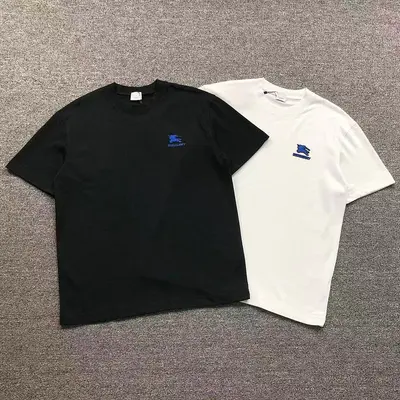 ¥115 B⭐R⭐E⭐RY T-SHIRT 3205140321(im 170cm 60kg i wear size L in the phot)