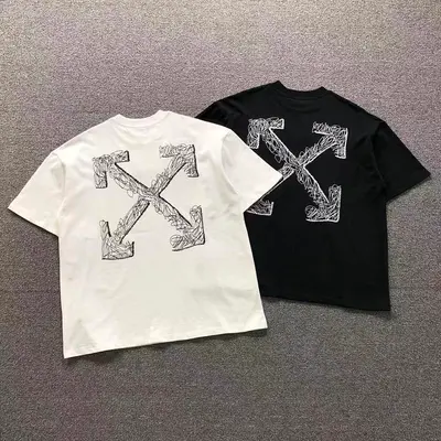 ￥128 OFF-WHITE T-SHIRT 42051422165（im 170cm 60kg i wear size XS in the phot）