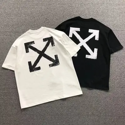 ¥115 OFF-WHITE T-SHIRT 42051424165(im 170cm 60kg i wear size XS in the phot)