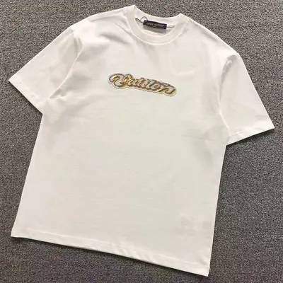 ￥135 L⭐ T-SHIRT 22051503125（im 170cm 60kg i wear size S in the phot）