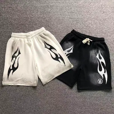 ￥125 HELLSTAR T-SHIRT 3205194017（im 170cm 60kg i wear size S in the phot）