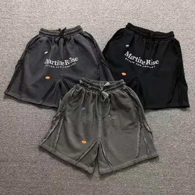 ￥115 M⭐RT⭐NE⭐O⭐E SHORTS 5251912162（im 170cm 60kg i wear size S in the phot）