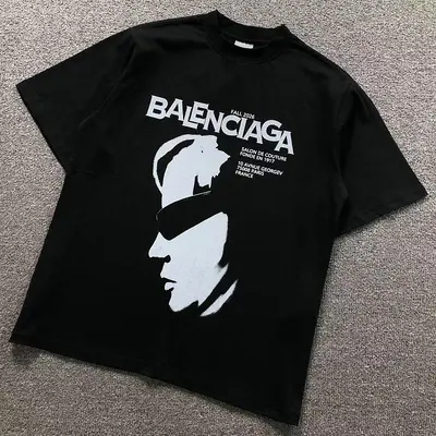 ￥128 B⭐L⭐⭐⭐IA⭐A T-SHIRT 42052103163（im 170cm 60kg i wear size XS in the phot）