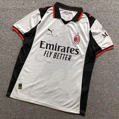 ￥78 FOOTBALL T-SHIRT 1252120002（im 170cm 60kg i wear size M in the phot）