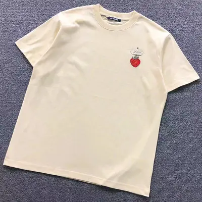 ￥135 JAC⭐UEM⭐S T-SHIRT 22052302001（im 170cm 60kg i wear size M in the phot）