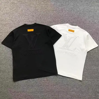 ￥108 L⭐ T-SHIRT 525220781（im 170cm 60kg i wear size S in the phot）
