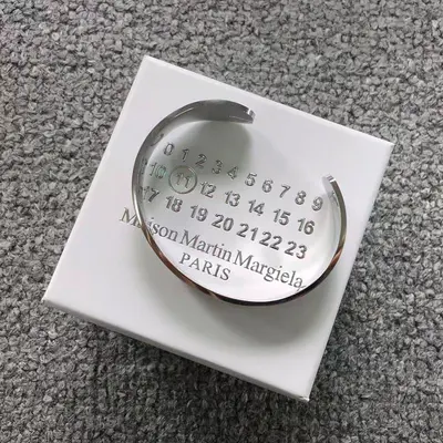 ￥118 MAISON MARGIELA JEWELRY 3205231821
