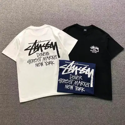 ¥128 STUSSY T-SHIRT 22052525001(im 170cm 60kg i wear size M in the phot)