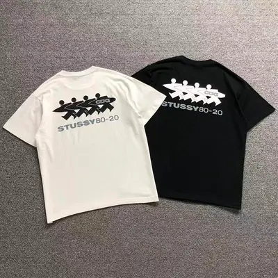 ¥128 STUSSY T-SHIRT 22052531001(im 170cm 60kg i wear size L in the phot)