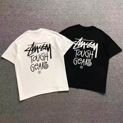 ¥128 STUSSY T-SHIRT 22052518001 im 170cm 60kg i wear size L in the phot)