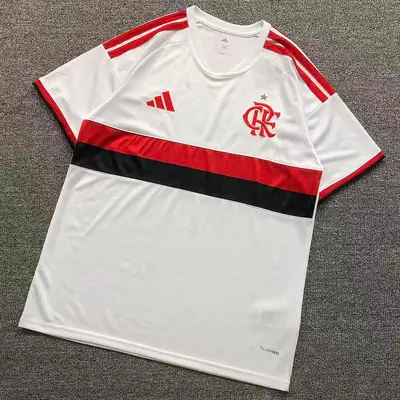 ¥78 FOOTBALL T-SHIRT 1252640002(im 170cm 60kg i wear size L in the phot)