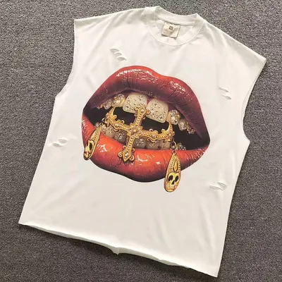 ￥ 108 VINTAGE VEST 3205280217（im 170cm 65kg i wear size M in the phot）