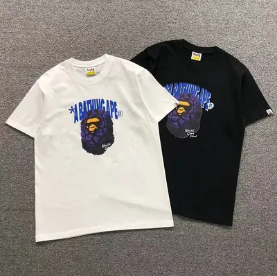 ¥98 BAPE T-SHIRT 4205291077(im 170cm 60kg i wear size M in the phot)