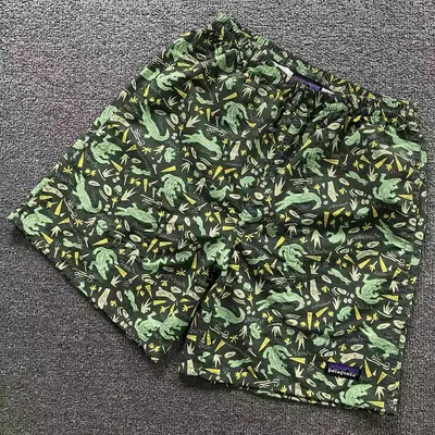 ￥128 PATAGONIA SHORTS 5253025108（im 170cm 60kg i wear size S in the phot）