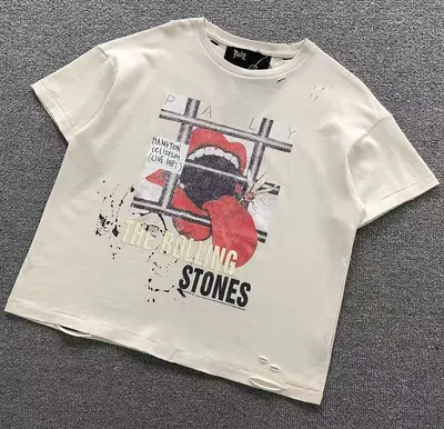 ￥118 PA⭐Y H⭐LLYW⭐OD T-SHIRT 3205300117（im 170cm 60kg i wear size S in the phot）