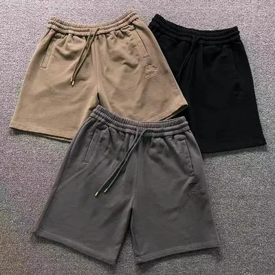 ￥128 B⭐R⭐E⭐RY SHORTS 42053015156（im 170cm 60kg i wear size XL in the phot）