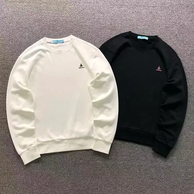 ￥115 P⭐A⭐A LONG SLEEVED 3205302703（im 170cm 60kg i wear size L in the phot）