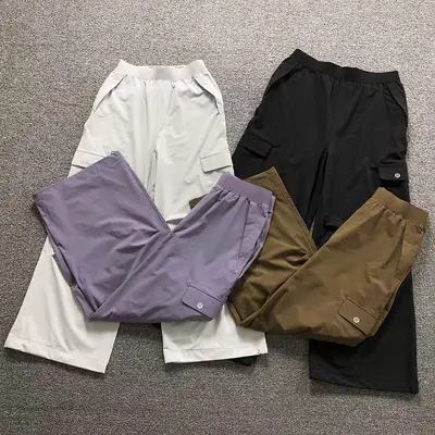 ￥185 LULULEMON TROUSERS 4206030501 （im 170cm 60kg i wear size XL in the phot）