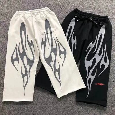 ¥218 HELLSTAR SHORTS 3206033072( im 170cm 60kg i wear size M in the phot)