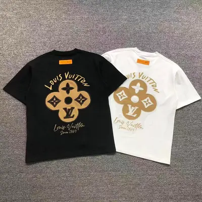 ￥115 L⭐ T-SHIRT 12650620（im 170cm 60kg i wear size M in the phot）