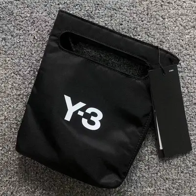 ￥235 Y-3 BAG 2206062201 ( 长16CM*宽4CM*高20CM)