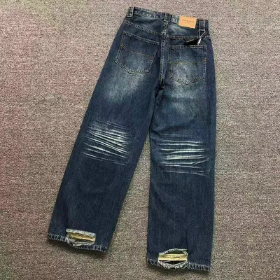 ￥215 B⭐L⭐⭐⭐IA⭐A TROUSERS 3206051417（im 170cm 60kg i wear size 30 in the phot）
