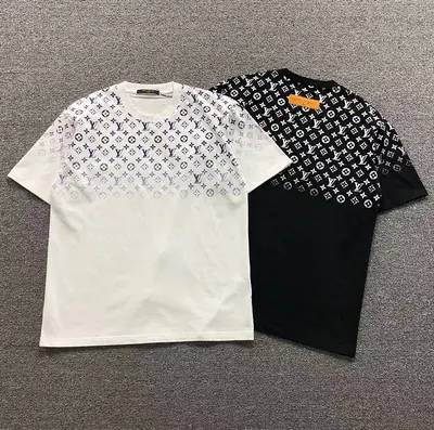 ￥115 L⭐ T-SHIRT 12650920（im 170cm 60kg i wear size M in the phot）