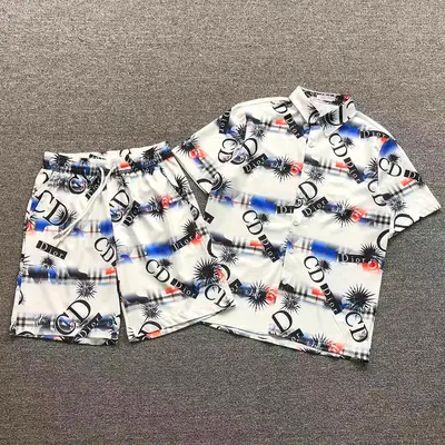 ￥165 D⭐O⭐ SHIRT SHORTS 3206062520（im 170cm 60kg i wear size L in the phot）