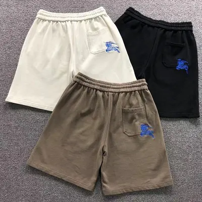 ￥135 B⭐R⭐E⭐RY SHORTS 42060802156（im 170cm 60kg i wear size XL in the phot）